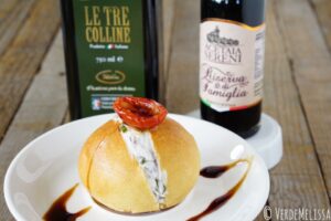Maritozzi salati con aceto balsamico